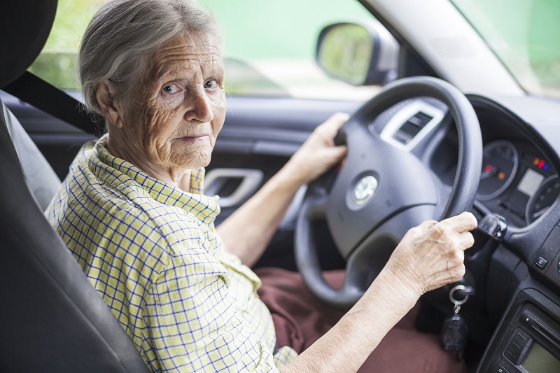 senior needs to stop driving